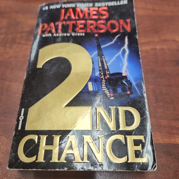 James Patterson Book Collection - Picture 4 of 7